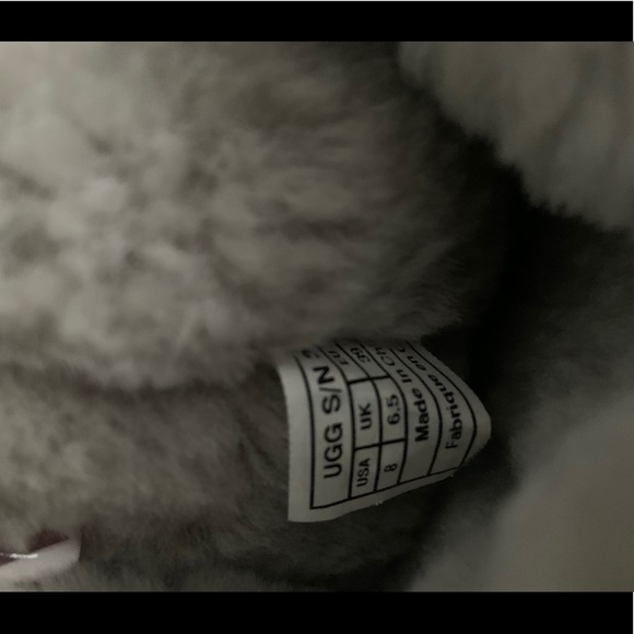 gold sparkly uggs - Picture 7 of 7